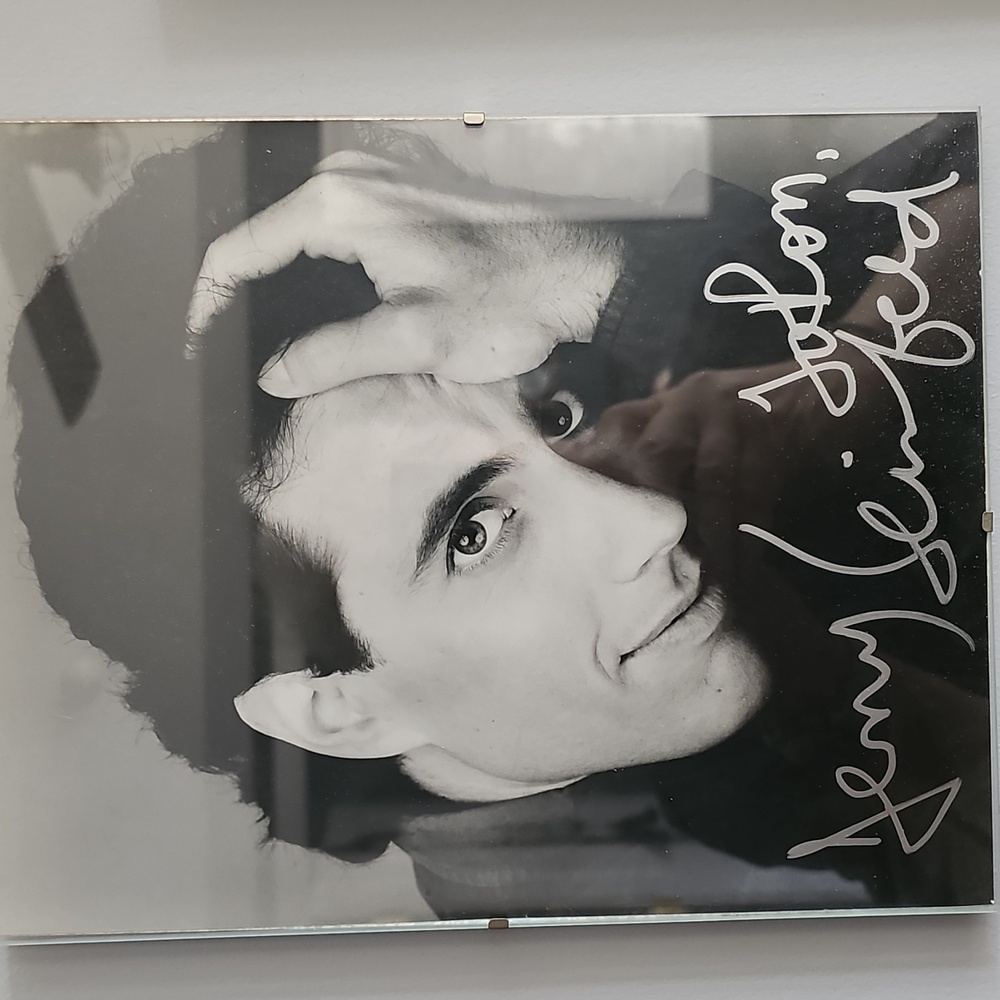 Authentic, full-cast, signature card. Acquired in trade for Beatles LP. - Picture 2 of 2